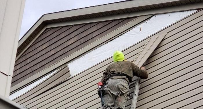 Pittsburgh Siding Repair Contractors - Bella Construction